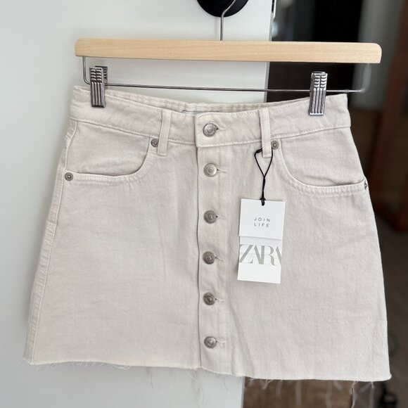 NWT Zara Denim Skirt In Ecru - Picture 1 of 4